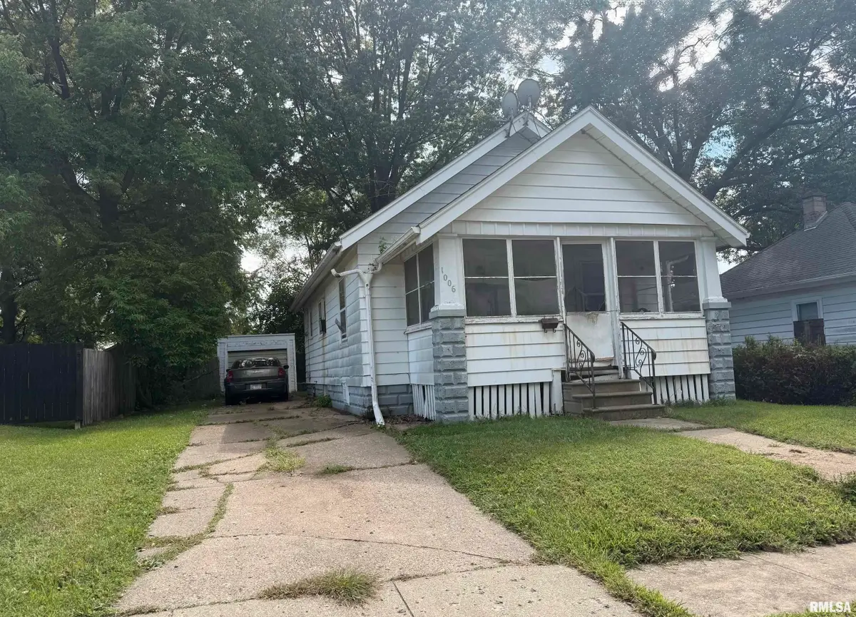 1006 W Thrush Avenue, Peoria, IL 61604 - #1