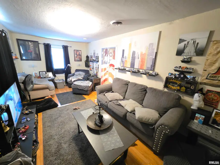120 Linden Street, East Peoria, IL 61611 - #3