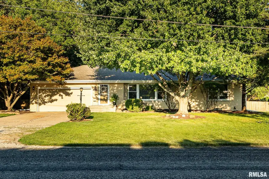 5802 N Humboldt Avenue, Peoria, IL 61614 - #2