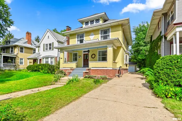 1018 N Parkside Drive, Peoria, IL 61603