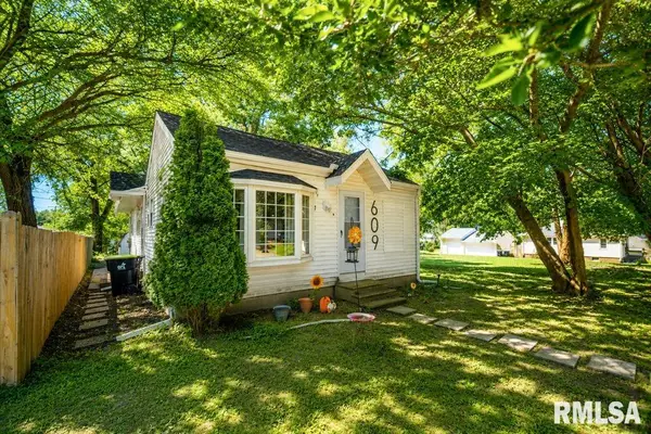 609 S Stewart Street, Creve Coeur, IL 61610