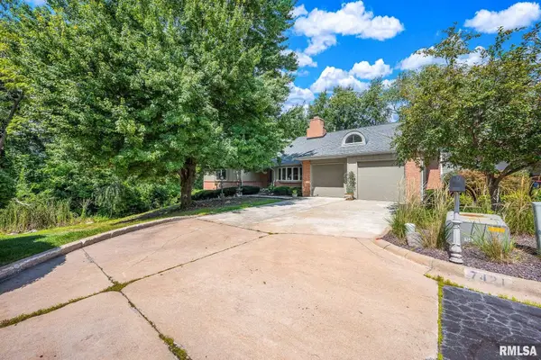 7421 N Brittany Park Place, Peoria, IL 61614