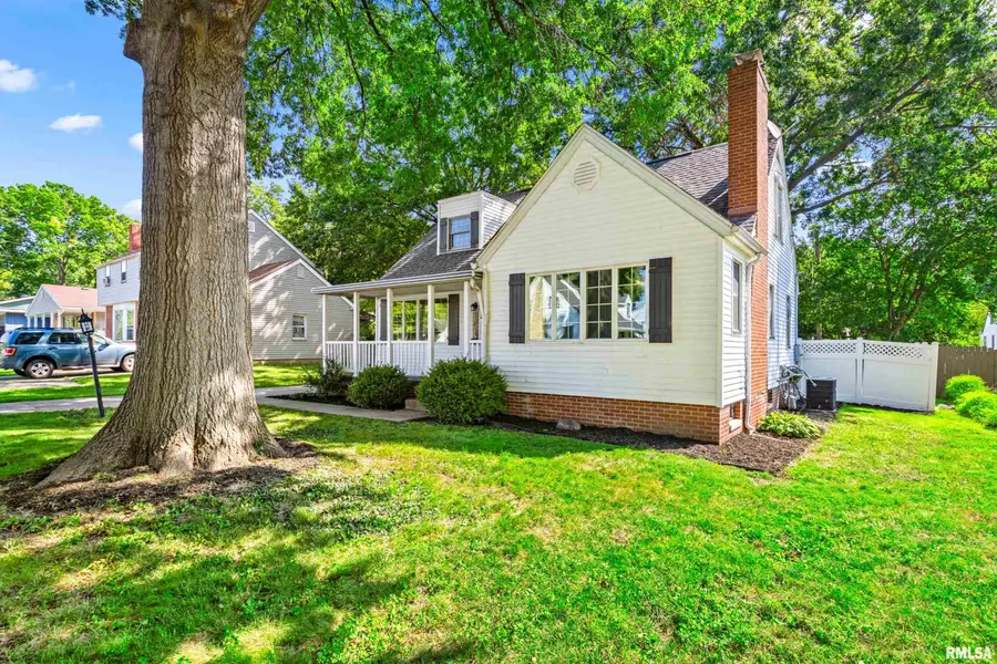 3214 N Missouri Avenue, Peoria, IL 61603 - #3