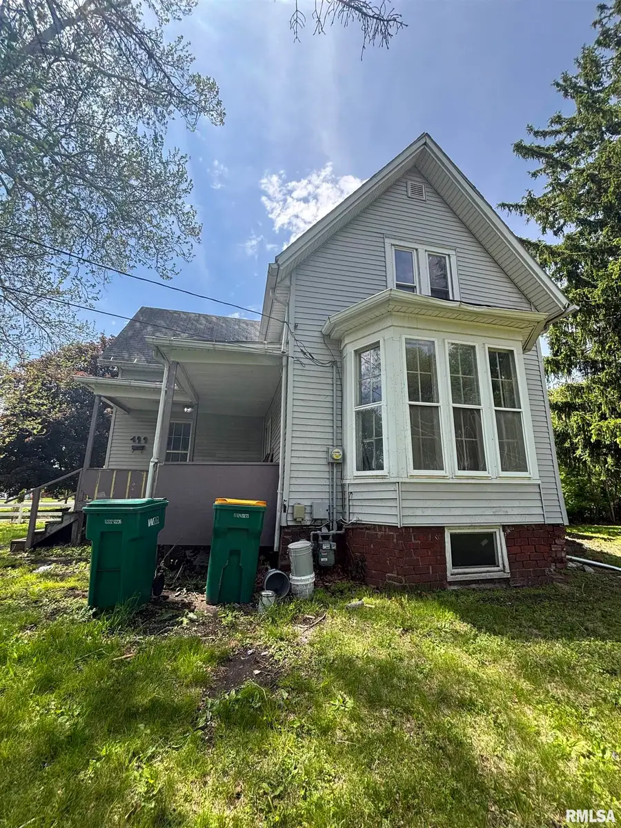 499 Yates Street, Galesburg, IL 61401 - #3