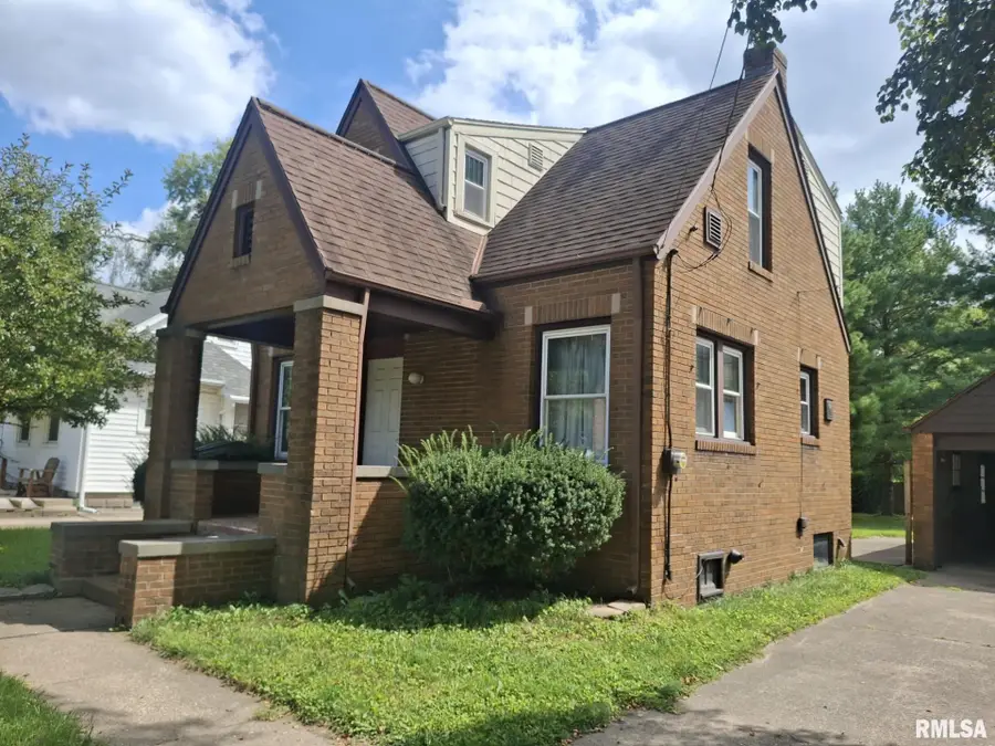 600 Meadow Avenue, East Peoria, IL 61611 - #3