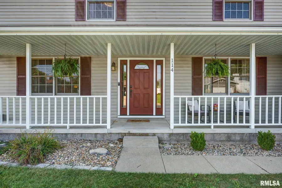 114 Oakmoor Drive, East Peoria, IL 61611 - #2
