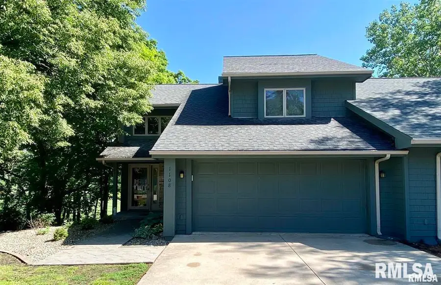 1108 Bayberry Lane, Macomb, IL 61455 - #3