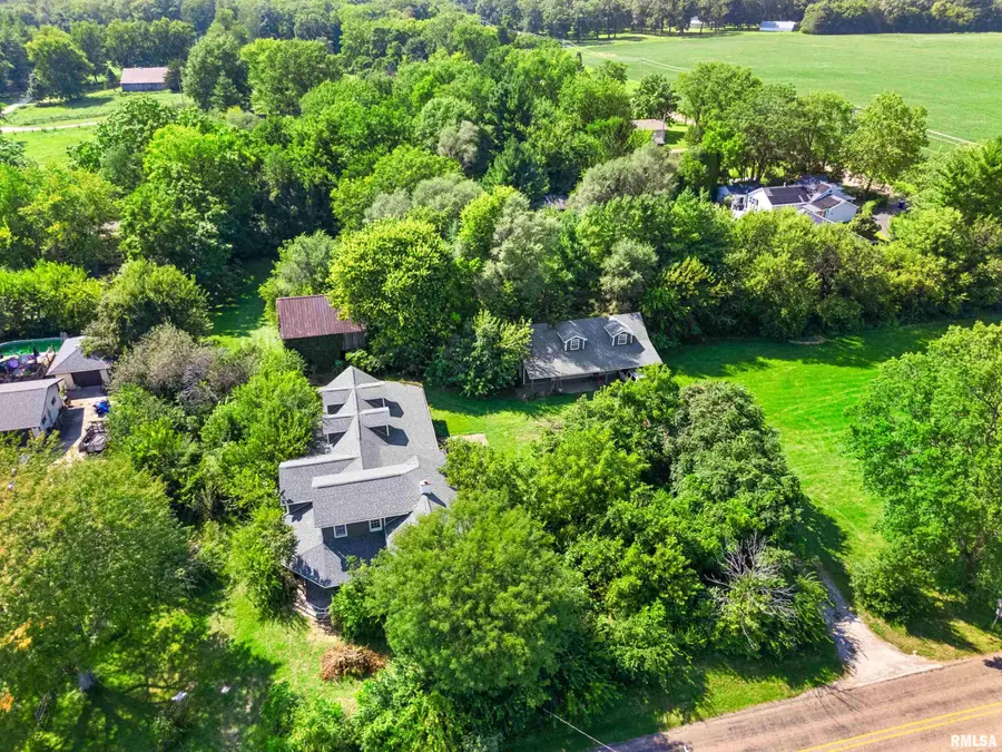 3074 Cole Hollow Road, Pekin, IL 61554 - #3