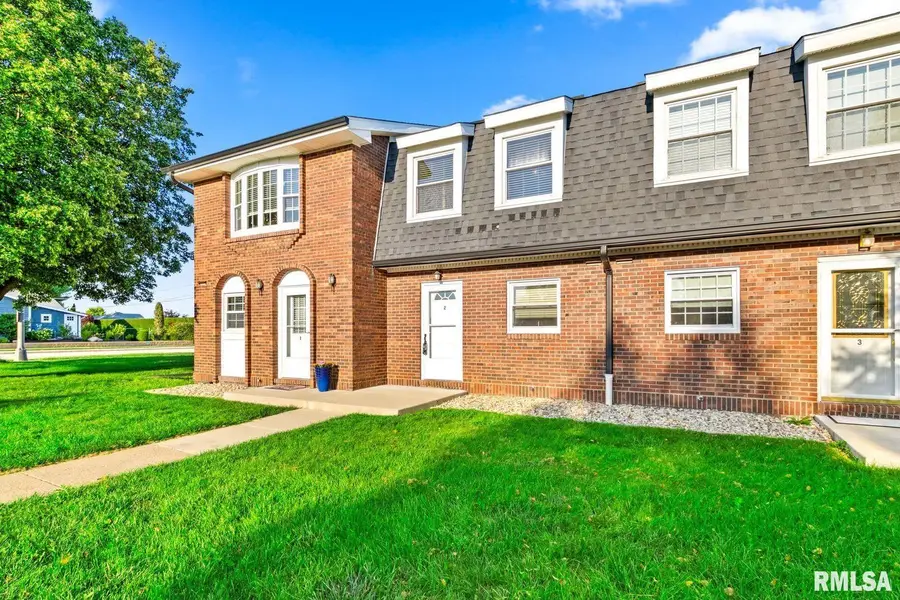 1900 S 2nd Avenue, Morton, IL 61550 - #2