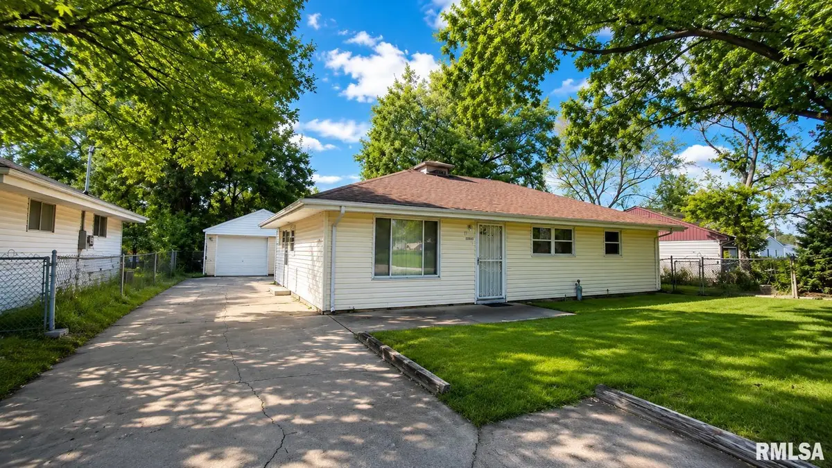 5504 N Renwood Avenue, Peoria, IL 61614 - #1