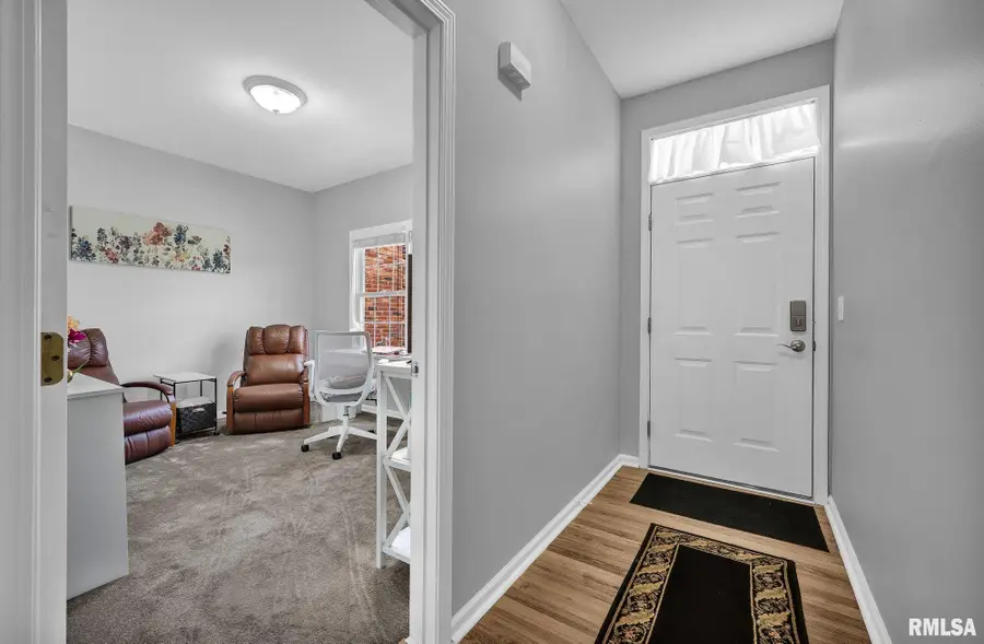 912 W Trailcreek Drive #912, Peoria, IL 61614 - #3