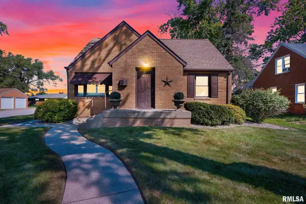 801 E Kay Street, Morton, IL 61550