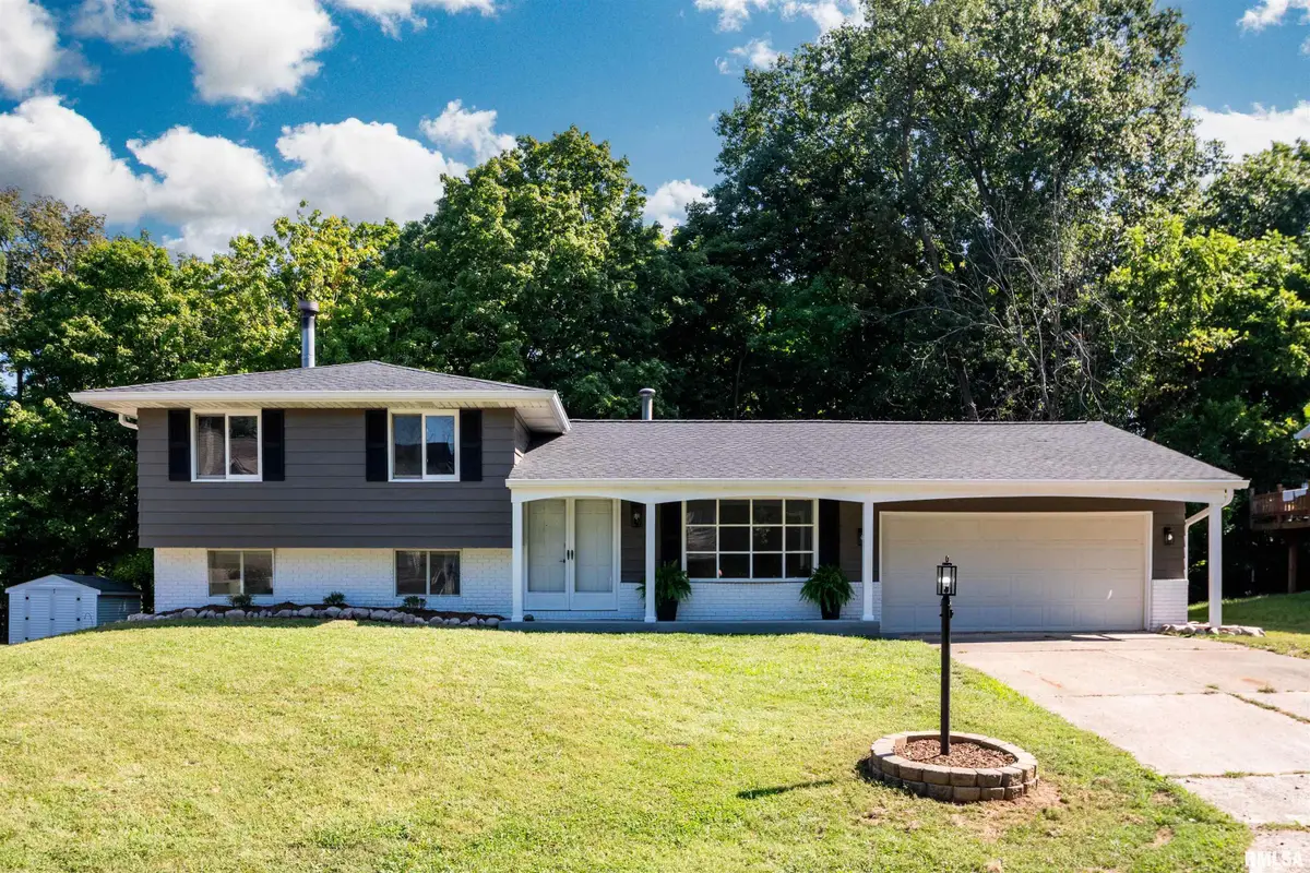 16 Cracklewood Court, East Peoria, IL 61611 - #1