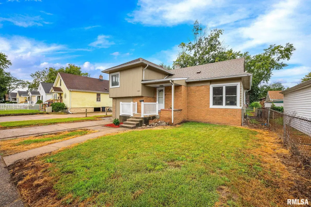 1403 S 9th Street, Pekin, IL 61554 - #1
