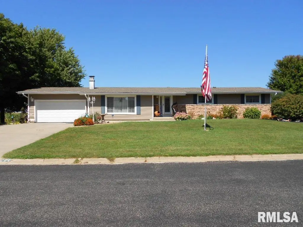 204 W Joseph Street, Roanoke, IL 61561 - #1
