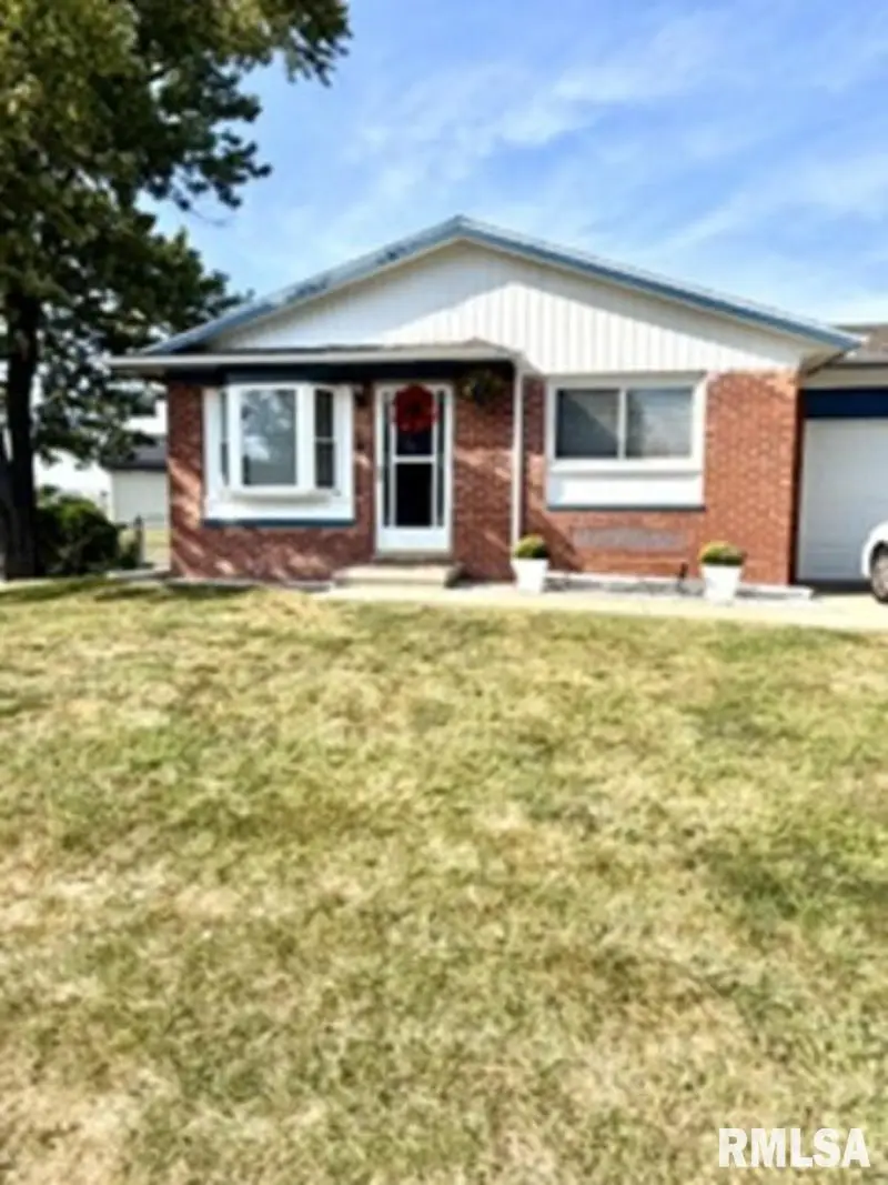 4015 W Creighton Terrace, Peoria, IL 61615 - #1