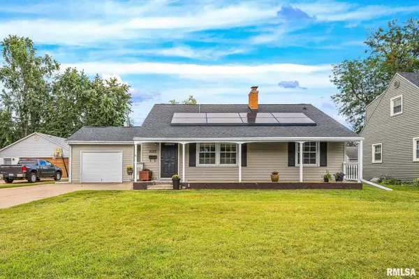 1022 N Manning Drive, Chillicothe, IL 61523