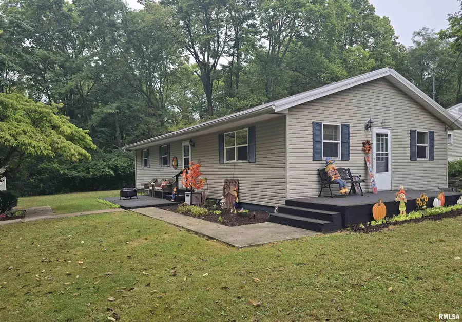 325 Lincoln Boulevard, North Pekin, IL 61554 - #2