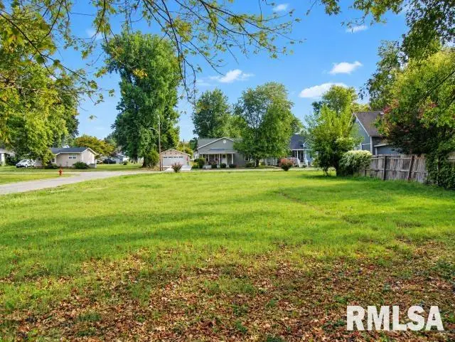 801 W Madison Street, Herrin, IL 62948 - #1