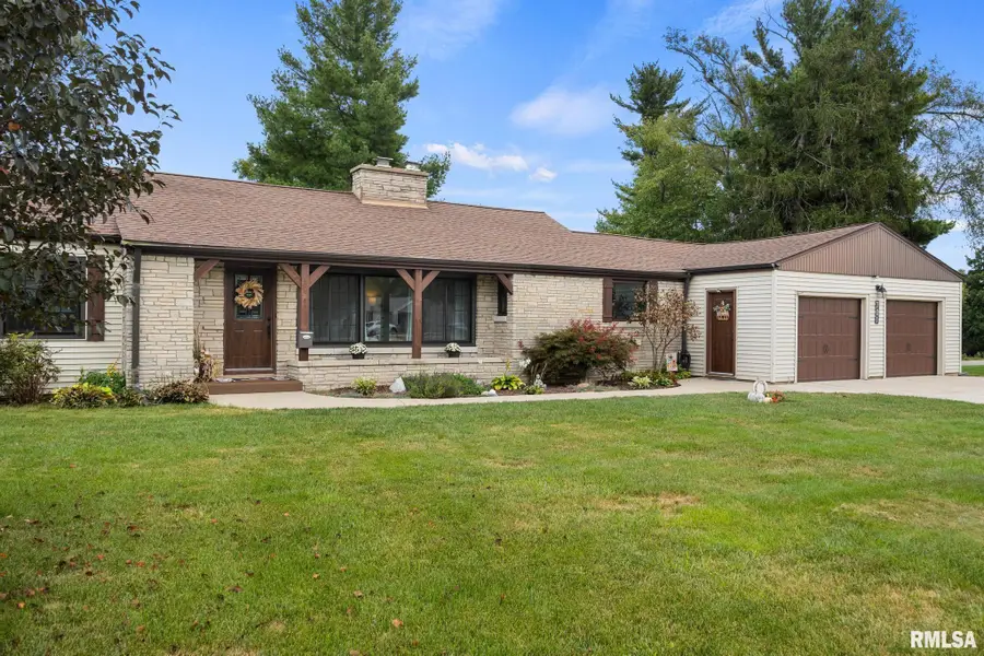 701 Crestview Drive, Washington, IL 61571 - #3