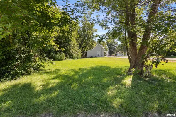 711 N Garfield Street, Marion, IL 62959