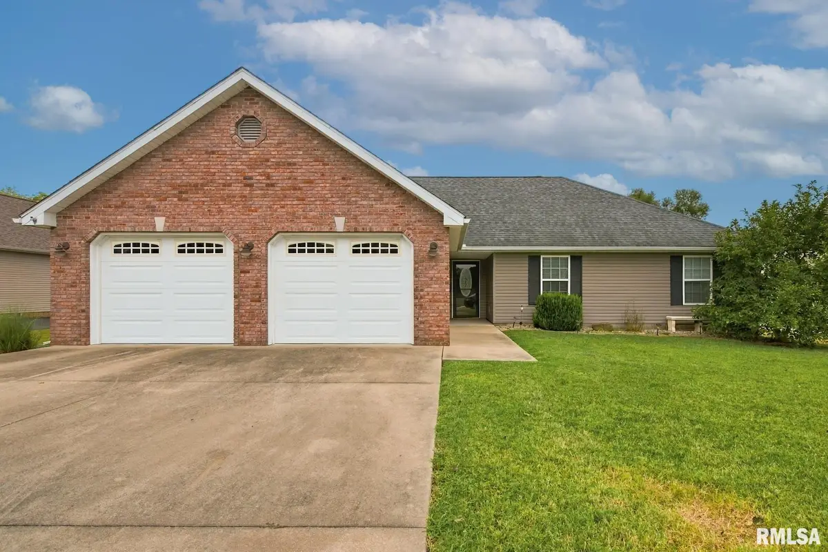 1605 Dew Drop Drive, Marion, IL 62959 - #1
