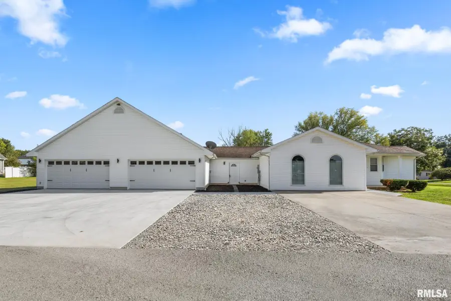 12335 Bermuda Drive, Marion, IL 62959 - #3