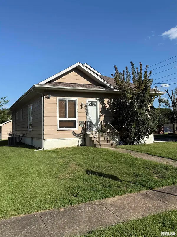 612 S Jesse Street, Christopher, IL 62822