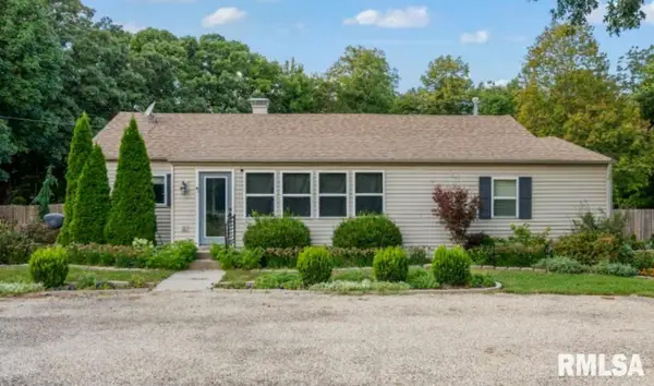 1033 W Raven Road, Peoria, IL 61615