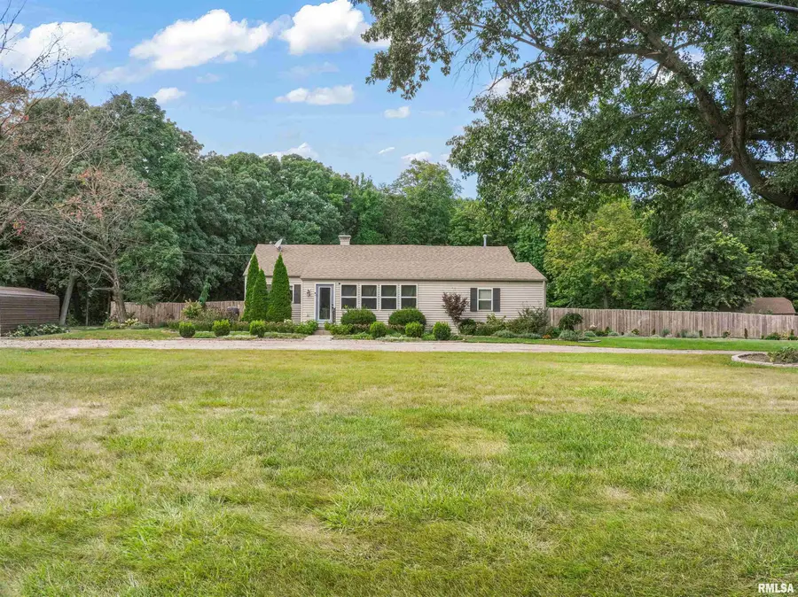 1033 W Raven Road, Peoria, IL 61615 - #2