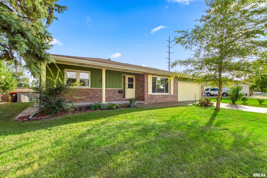 2410 W Bainter Lane, Peoria, IL 61615 - #2