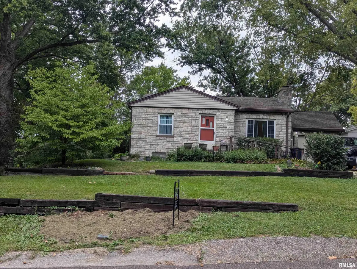 5802 S Madison Street, Bartonville, IL 61607 - #1