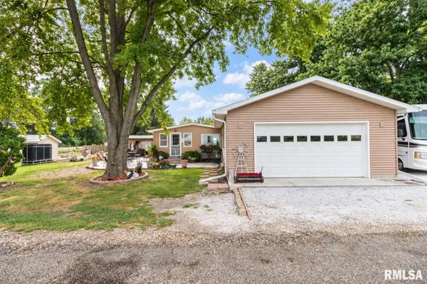 507 S Spruce Street, Delavan, IL 61734