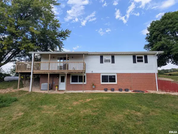 7860 E 1100th Street, Macomb, IL 61455