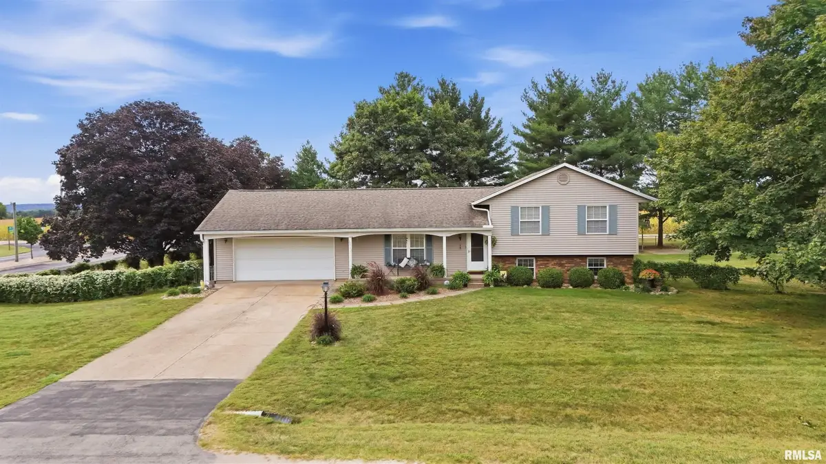 15717 N Brougham Drive, Chillicothe, IL 61523 - #1