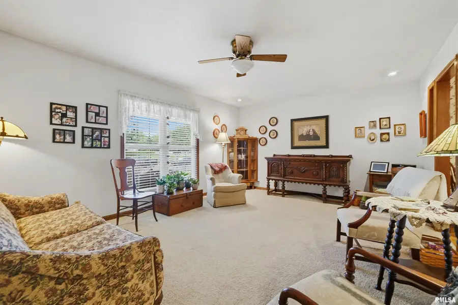 15717 N Brougham Drive, Chillicothe, IL 61523 - #3