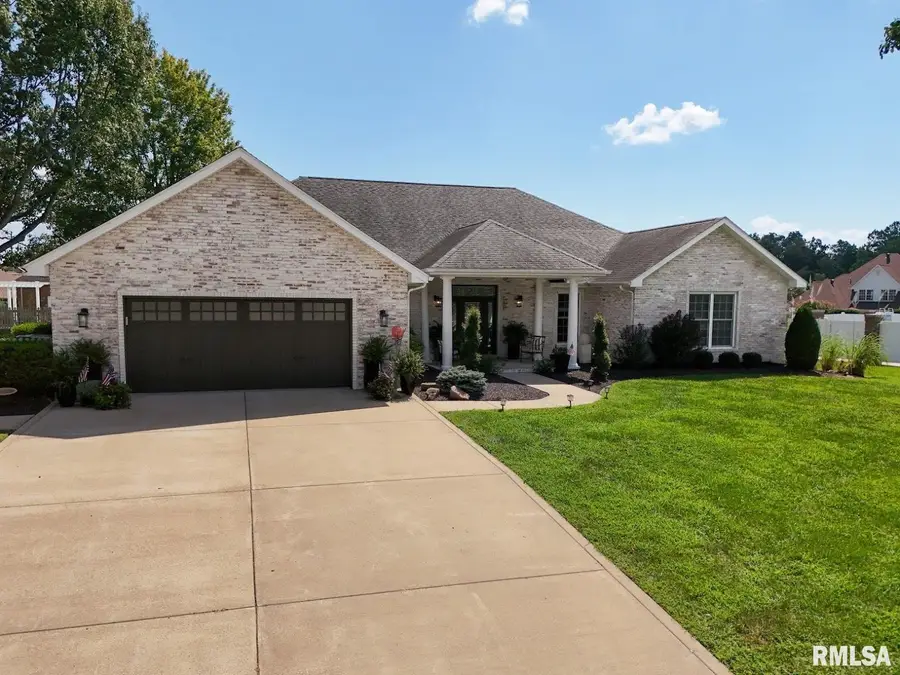1509 Chart Hills Drive, Marion, IL 62959 - #3
