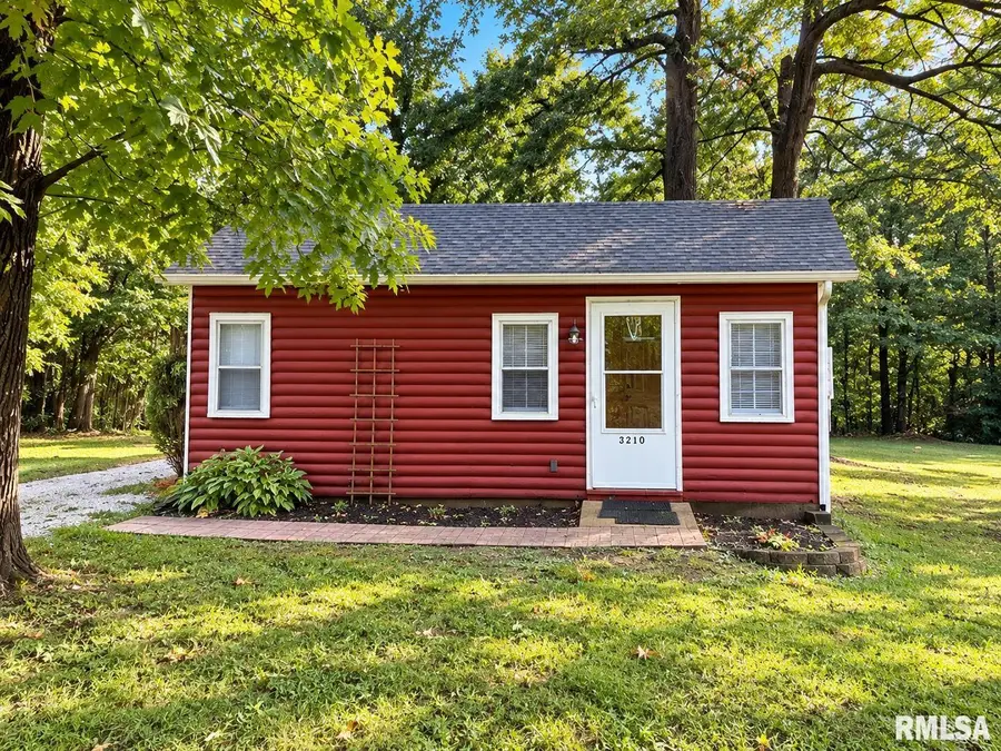 3210 W Glen Avenue, Peoria, IL 61615 - #2