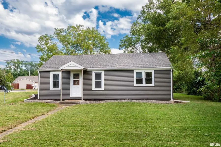 301 Wagner Street, Washington, IL 61571 - #3