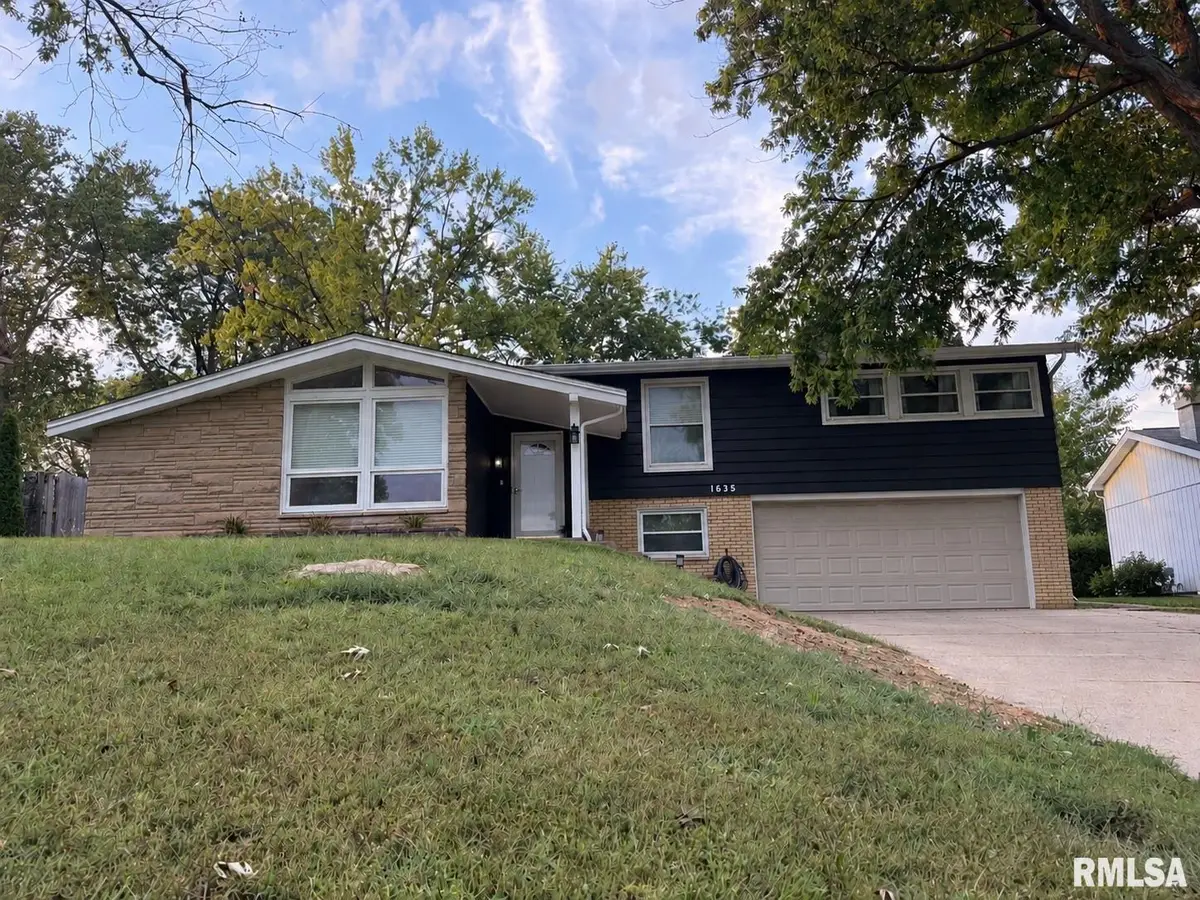 1635 W Marlene Avenue, Peoria, IL 61614 - #1