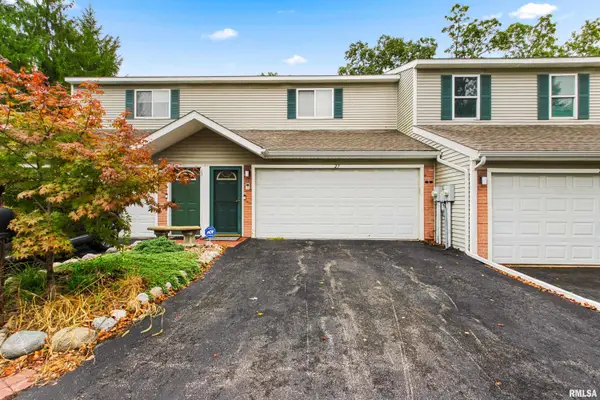 3510 N Kingston Drive #27, Peoria, IL 61604
