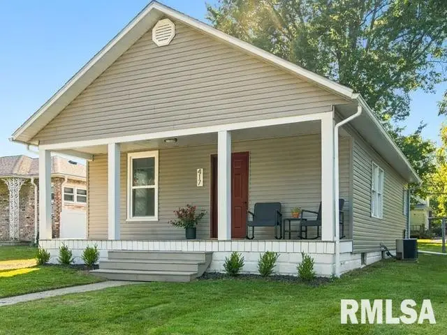 417 S 12th Street, Herrin, IL 62948 - #2