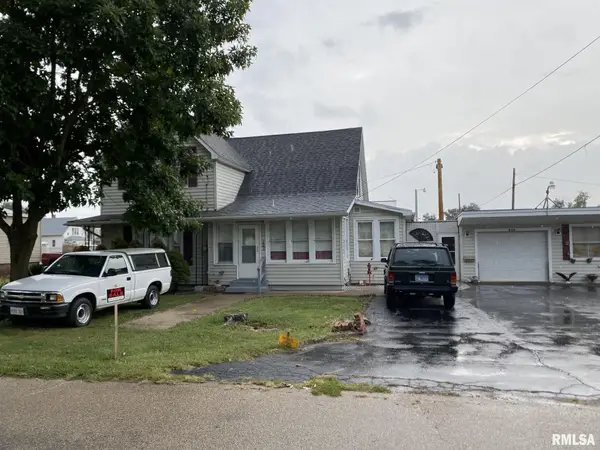 153 N 4th Avenue, Canton, IL 61520