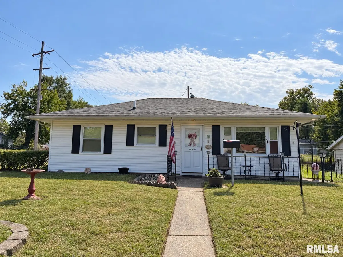 1430 Delray Avenue, Pekin, IL 61554 - #1