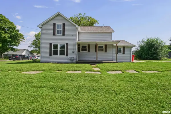 407 N Walnut Street, Elmwood, IL 61529