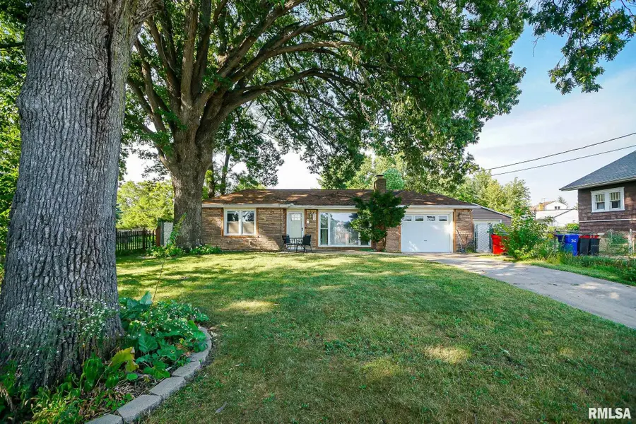 911 E Glen Avenue, Peoria Heights, IL 61616 - #3