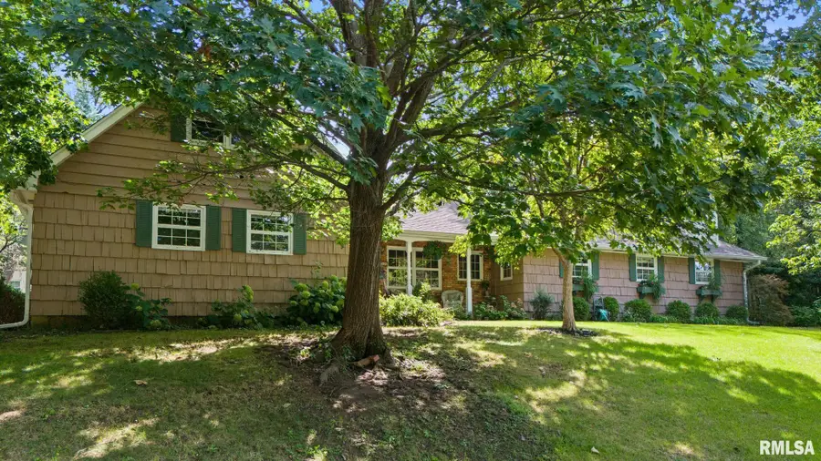 5944 N Isabell Avenue, Peoria, IL 61614 - #2