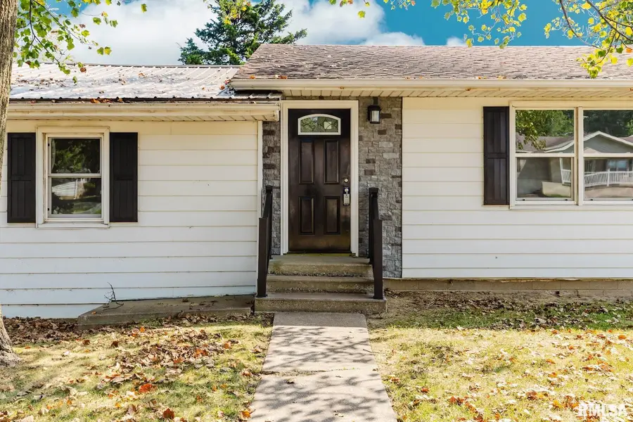317 N Broadway Street, Goreville, IL 62939 - #3