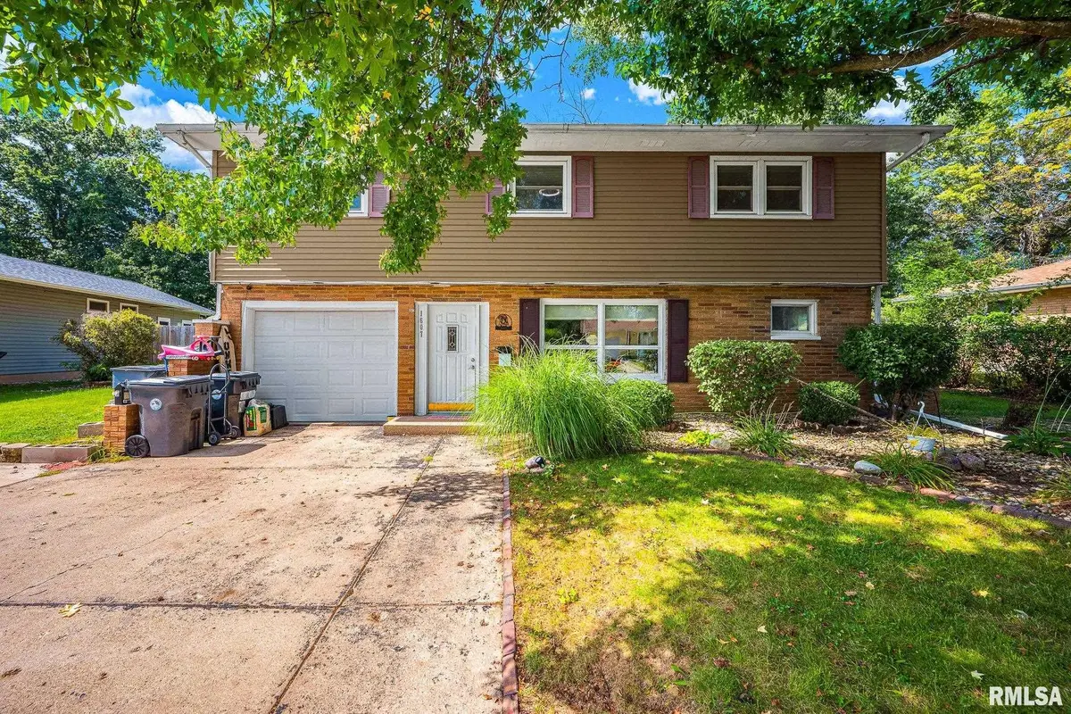 1607 Deppert Drive, Pekin, IL 61554 - #1