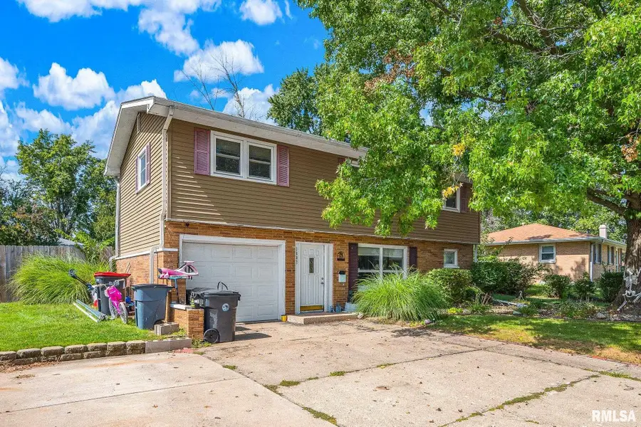 1607 Deppert Drive, Pekin, IL 61554 - #3